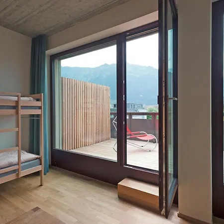 Youth Hostal