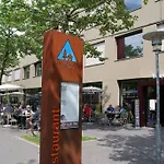 Youth * Interlaken