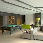 Youth Hostel *